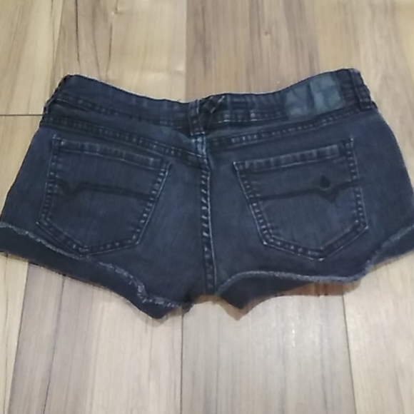 Shorts - Picture 2 of 2